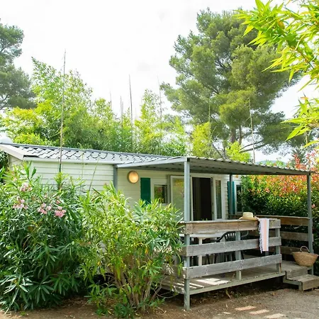 Kemp De La Baie 4*